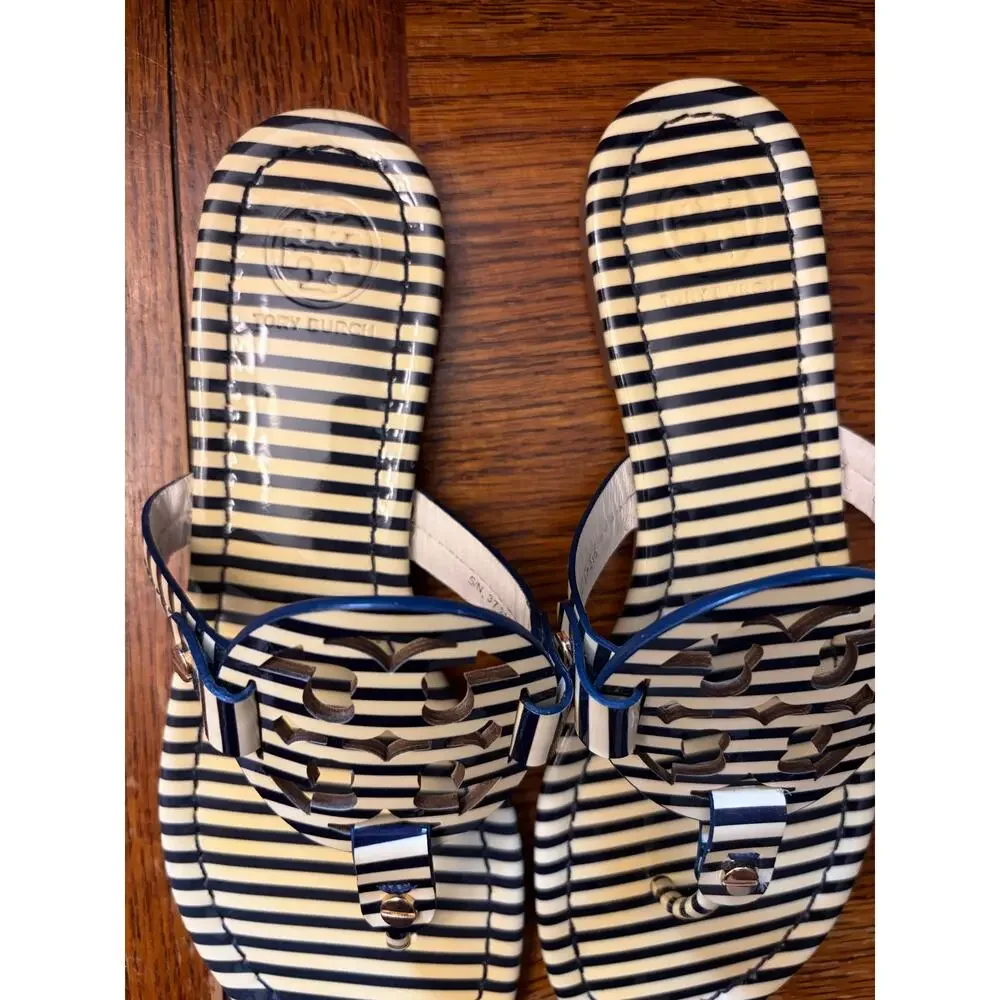 Tory Burch Miller Sandals Size 6 Navy Nautical Striped Patent Leather Thong